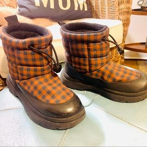 Zara girls boots…all weather